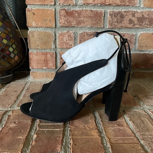 NEW Rachel Zoe Stephanie Black Peep Toe Sandals - Picture 4 of 9